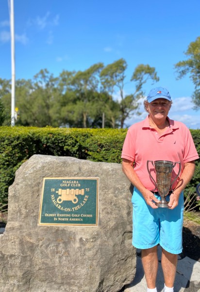 Ron Newman won the Wettlaufer Cup in a match over Earl Shore. (Ricky Watson)