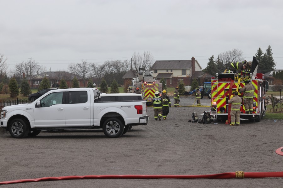 Around 35 firefighters were on scene. (Dariya Baiguzhiyeva/Niagara Now)