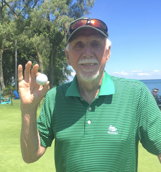 Ross Smith holds the ball that earned him a net eagle in men's league competition – and a whopping $720  skin  prize. (Kevin MacLean)