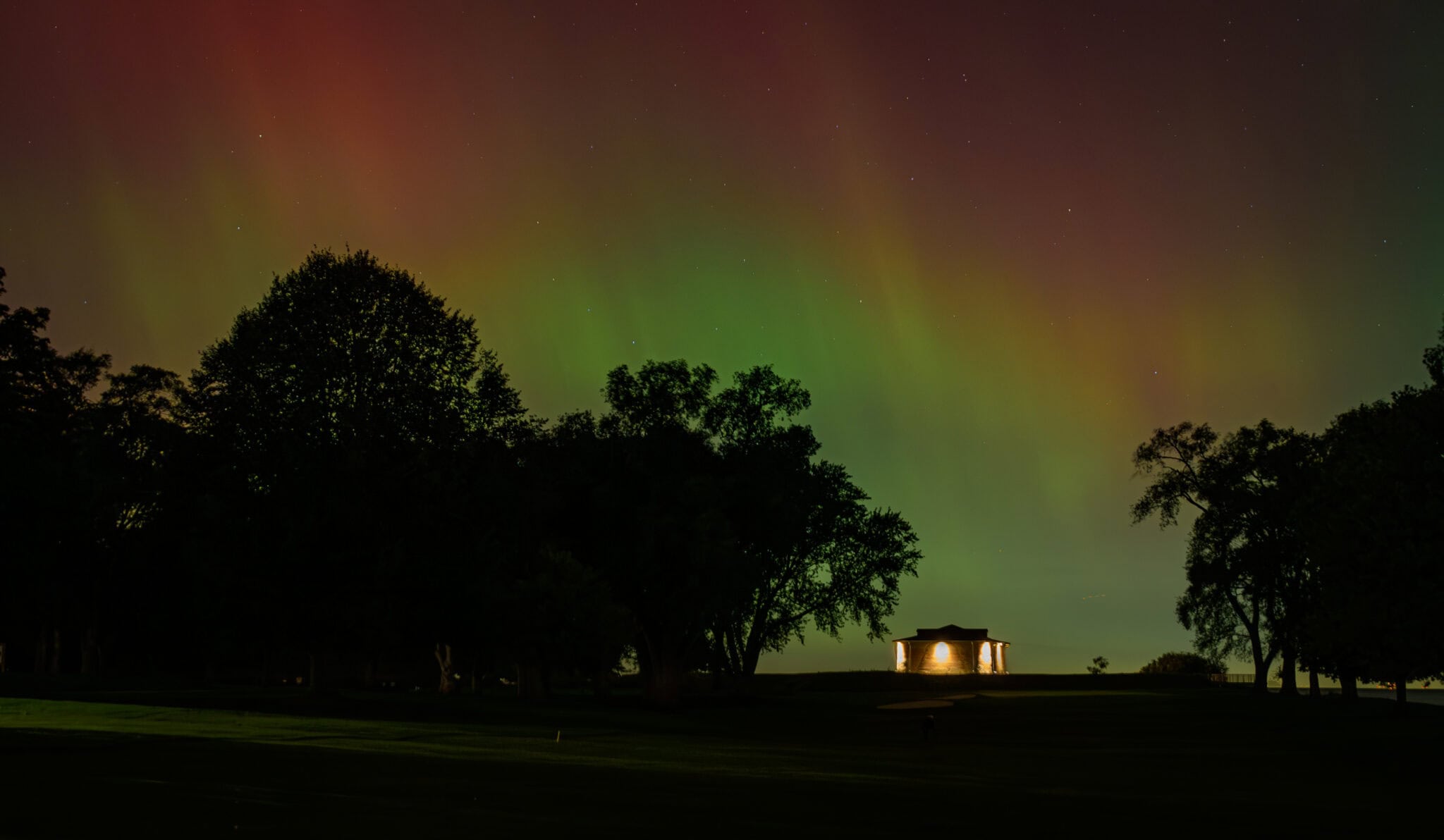 PHOTO GALLERY 'Lifechanging' northern lights captured over NOTL landscape