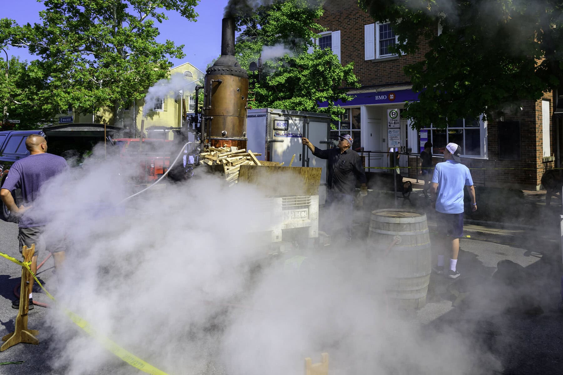 This old-school steam engine heats up the corn on the cob being served to festivalgoers.