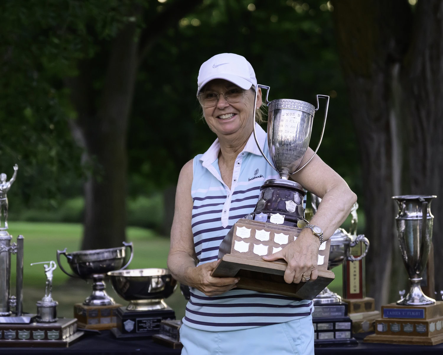 Three time women's overall champ Yolanda Henry won the A flight this year.