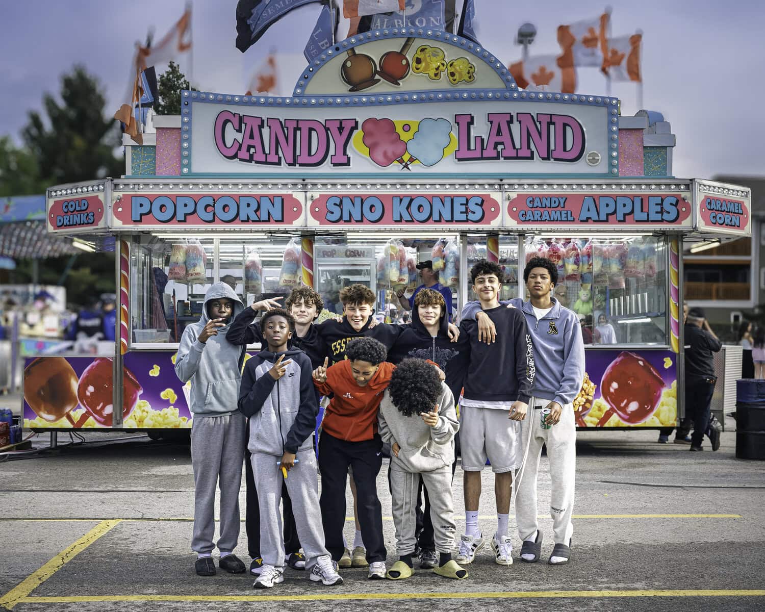 What’s an afternoon at the Stampede
without friends — and carnival confections like kettlecorn, snow cones and cotton candy?