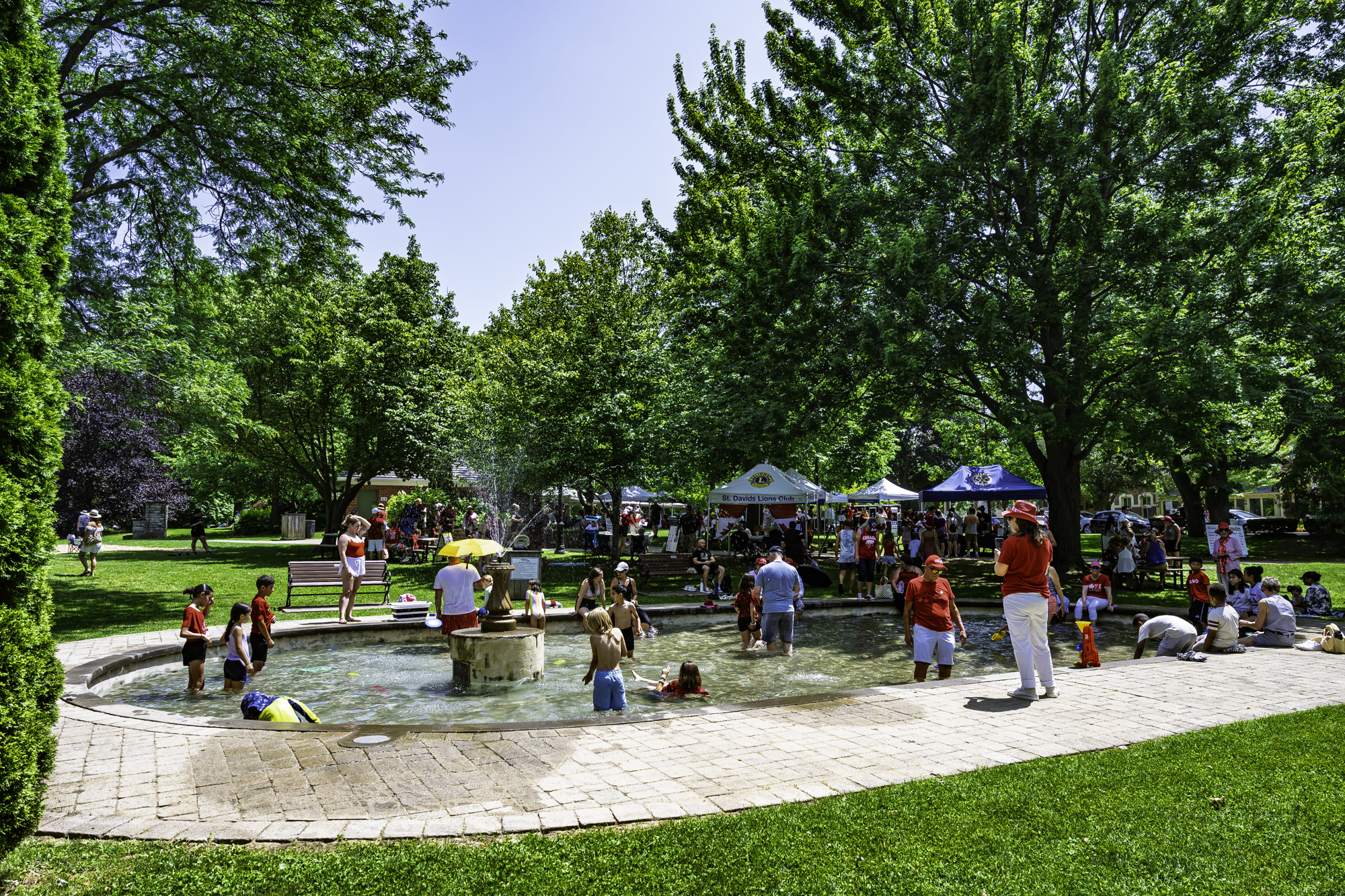 Parents and children alike were dipping into the Simcoe Park wading pool for some relief as
temperatures reached high 30s, feeling like high 40s during the afternoon.