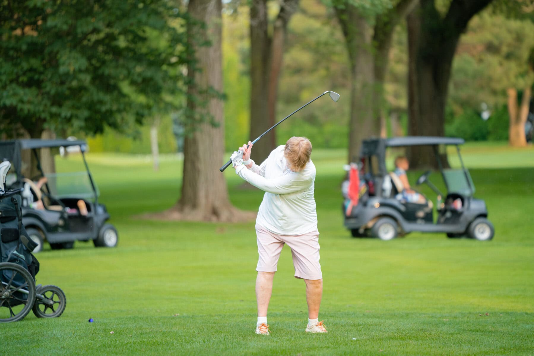 Women's Open champion Diana Dimmer plays a shot.