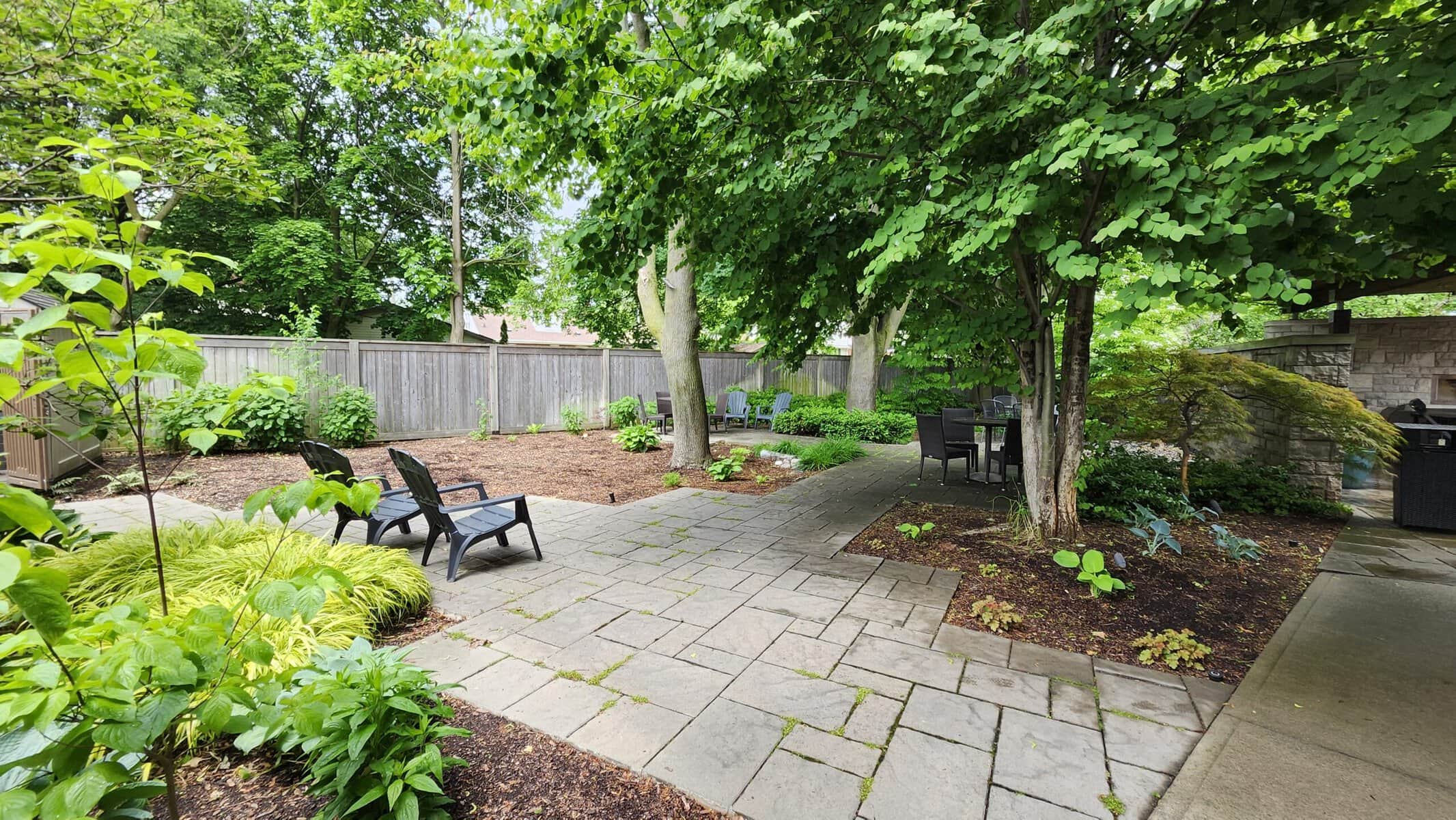 The future home of Lindsay’s Loves Playground, a new outdoor play space where children and families can step away
from the hospital environment for a moment of joy.
