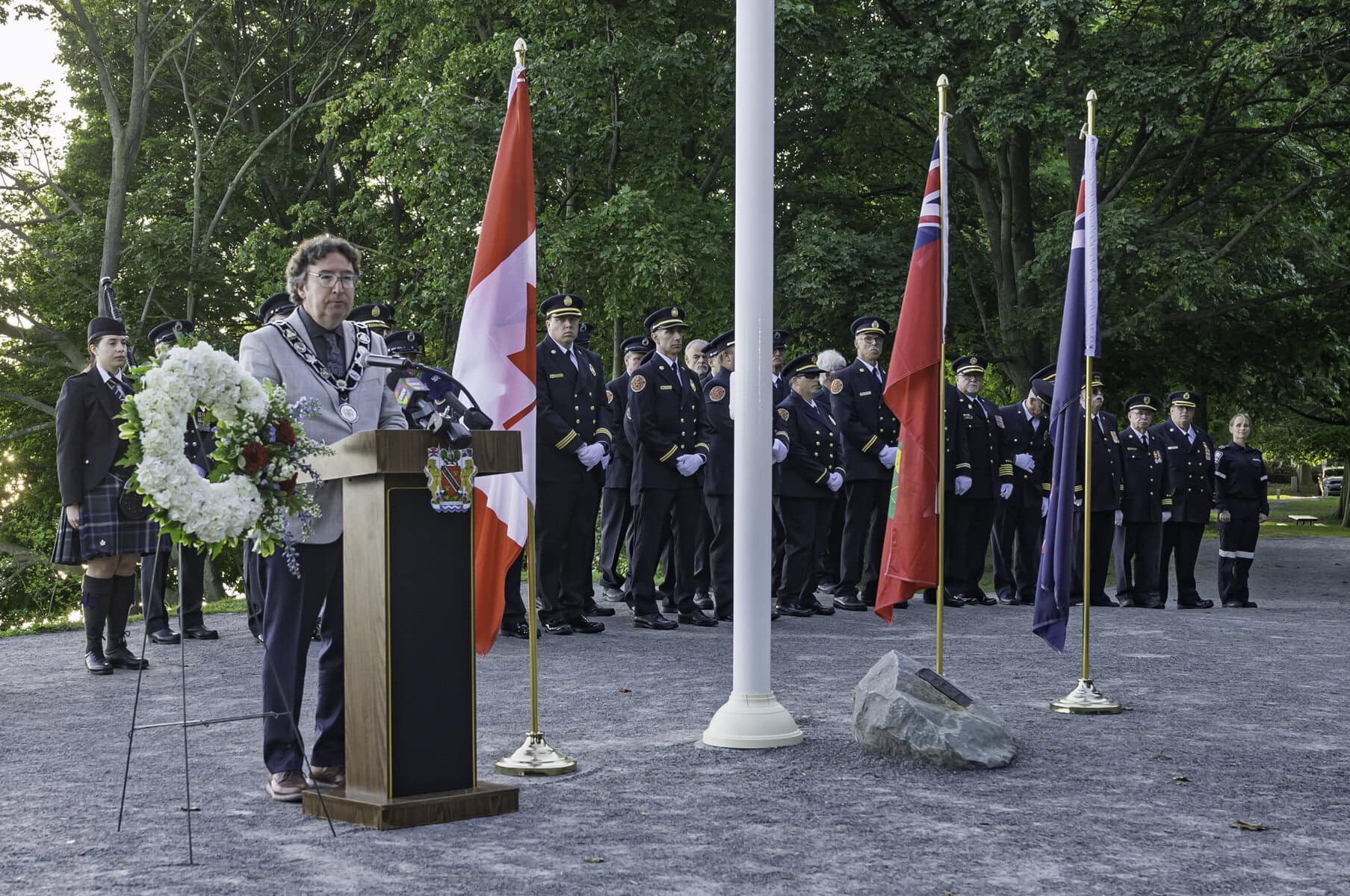 Niagara-on-the-Lake's lord mayor, Gary Zalepa, alluded to current affairs between Canada and the United States, and said the two nations may disagree at times, "But the bond between our people is deeper than any single disagreement.”
