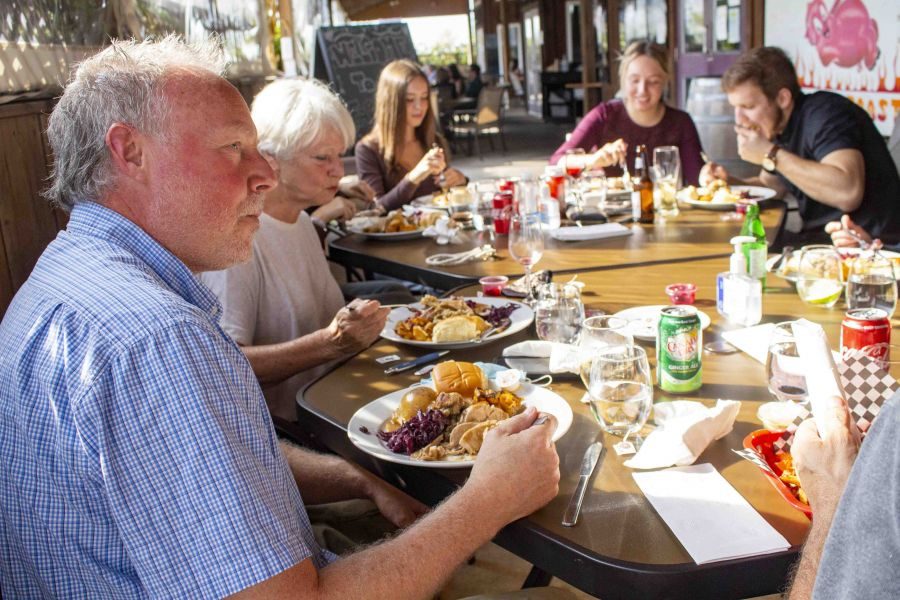 Farm_to_table_Turkey_dinner_with_the_Baldwin_family_at_Farmhouse_Cafe._Evan_Saunders