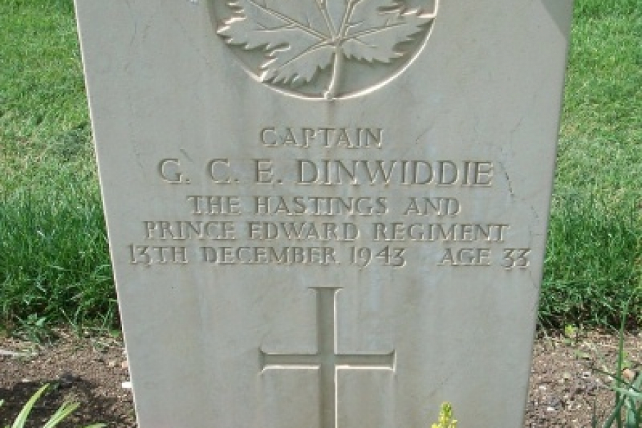 George Dinwiddie's tombstone.